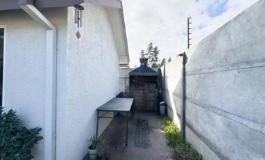Hermosa Casa Completamente Remodelada En Los Batros