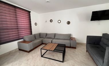 RENTA DE CASA AMUEBLADA EN LOMBARDIA, ZONA NORTE LEÓN, GTO.