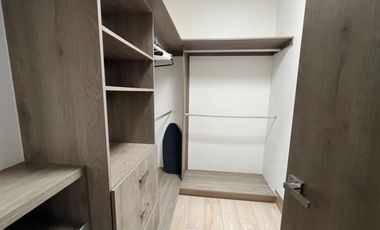 RENTA DE CASA AMUEBLADA EN LOMBARDIA, ZONA NORTE LEÓN, GTO.
