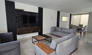 RENTA DE CASA AMUEBLADA EN LOMBARDIA, ZONA NORTE LEÓN, GTO.