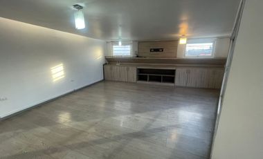 Venta hermosa casa en Buin con espacio para negocio