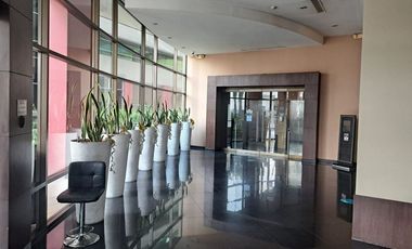 🏢 En Venta Departamento Amoblado – Torre del Sol II, Sector Mall del Sol.