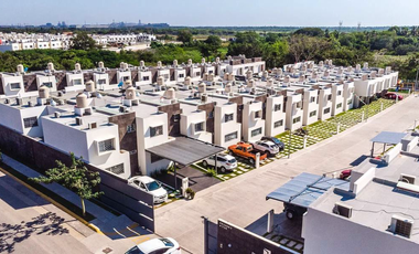 CASA EN VENTA EN Tariacuri , Ferrocarrilera, Vista Industrial, Cdad. Lázaro Cárdenas, Mich.