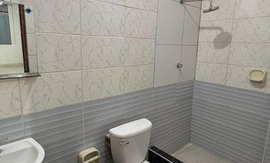REMATO CASA DE 3 PISOS