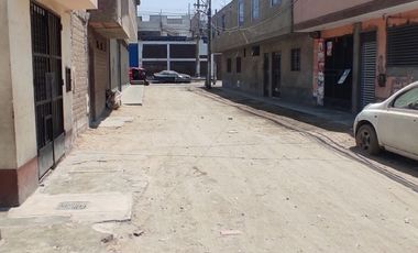 REMATO CASA DE 3 PISOS
