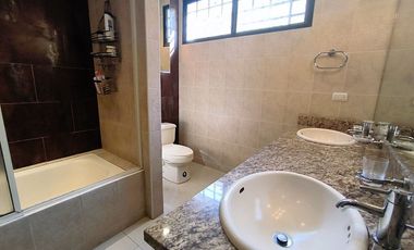 🏡 ¡En venta! Departamento  en Samborondón.