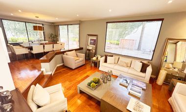 Residencia en Condominio Horizontal en venta en San Jerónimo Lídice, CDMX – Amplios espacios, jardín y 4 recámaras con baño
