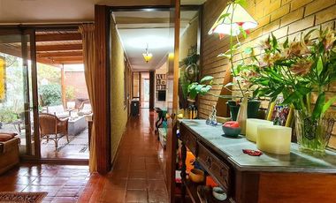 Venta Acogedora Luminosa Casa Tabancura Vitacura