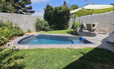 Venta Acogedora Luminosa Casa Tabancura Vitacura