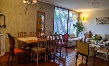 Venta Acogedora Luminosa Casa Tabancura Vitacura