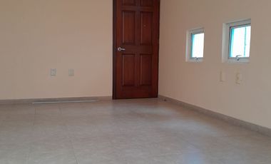 HERMOSA RESIDENCIA EN RENTA.