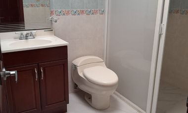 HERMOSA RESIDENCIA EN RENTA.