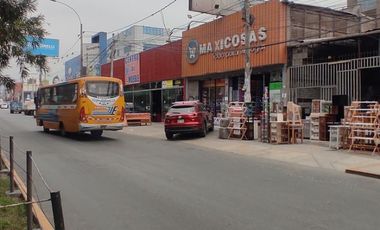 TERRENO-ESQUINA 1,427m2 - LOS CIRUELOS - S.J.L.