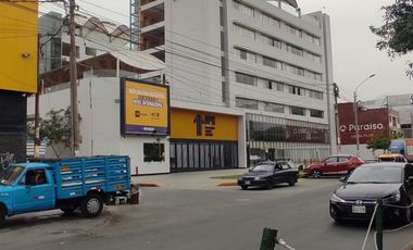TERRENO-ESQUINA 1,427m2 - LOS CIRUELOS - S.J.L.
