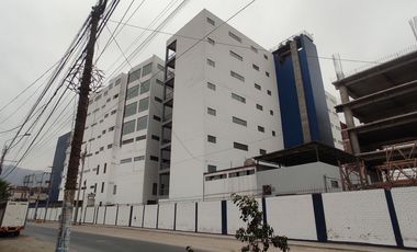 TERRENO-ESQUINA 1,427m2 - LOS CIRUELOS - S.J.L.