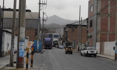 TERRENO-ESQUINA 1,427m2 - LOS CIRUELOS - S.J.L.