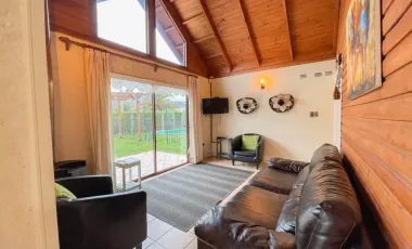 Hermosa Casa En Pingueral
