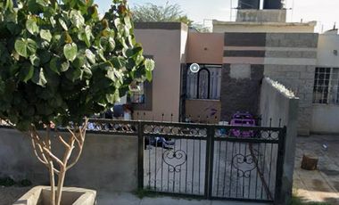 Casa En Remate Bancario En C. Cerro Palomas, Loma Real, Torreón, Coahuila