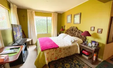 Linda Casa En Venta En Villa Spring Hill