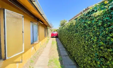 Linda Casa En Venta En Villa Spring Hill