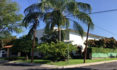 CASA EN VENTA EN LOMAS DE COCOYOC, MUNICIOPIO ATLATLAHUCAN, MORELOS