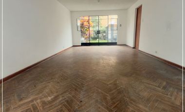 CASA EN VENTA AL COSTADO DE MAKRO CHORRILLOS 220 M2 EN ESQUINA