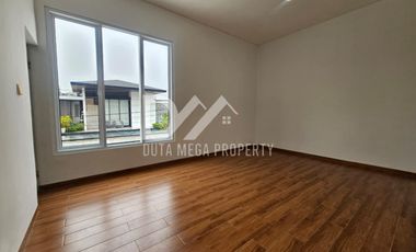 Dijual Cepat Rumah Baru Modern 2 Lantai dalam Perumahan di Bintaro Sektor 9 - Tangerang Selatan