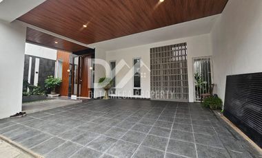 Dijual Cepat Rumah Baru Modern 2 Lantai dalam Perumahan di Bintaro Sektor 9 - Tangerang Selatan
