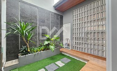 Dijual Cepat Rumah Baru Modern 2 Lantai dalam Perumahan di Bintaro Sektor 9 - Tangerang Selatan