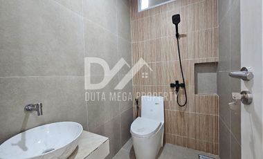 Dijual Cepat Rumah Baru Modern 2 Lantai dalam Perumahan di Bintaro Sektor 9 - Tangerang Selatan