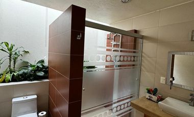 CASA RESIDENCIAL EN CASA DE LAS FUENTES METEPEC