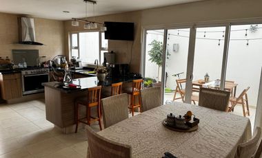 CASA RESIDENCIAL EN CASA DE LAS FUENTES METEPEC