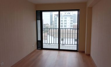 Vendo Departamento 1 dormitorio en Lince vista a la calle
