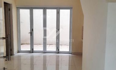 Dijual Cepat! Rumah 2 Lantai di Graha Raya Bintaro – Lokasi Strategis