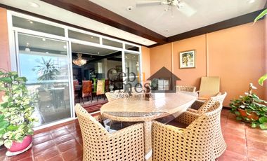Italian-Inspired 4 Bedroom House in Maria Luisa Banilad for Sale