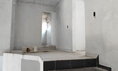 Casa en obra gris de tres recámaras en el Fraccionamiento Granjas Mérida en Temixco, Mor.