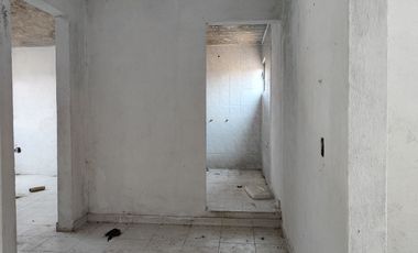 Casa en obra gris de tres recámaras en el Fraccionamiento Granjas Mérida en Temixco, Mor.