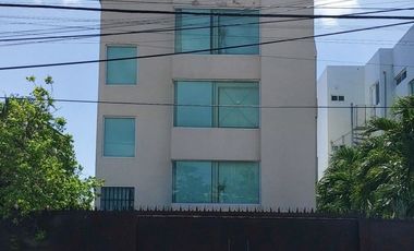 Edificio en venta centrico en Cancun en Sm 27