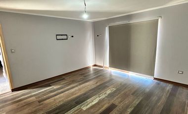 Se arrienda casa en condominio, sector Pan de Azúcar/ cruce La Cantera