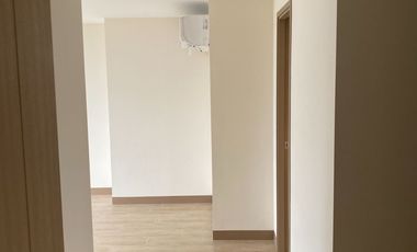 Last 4 Bedroom Penthouse with Roof Terrace and Pool For Sale in Albany BGC
