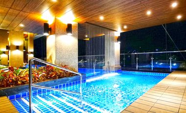Last 4 Bedroom Penthouse with Roof Terrace and Pool For Sale in Albany BGC