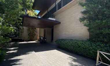 FOR SALE Modern 4BR Townhouse in Kasiyahan Homes, Makati City - OBRH848