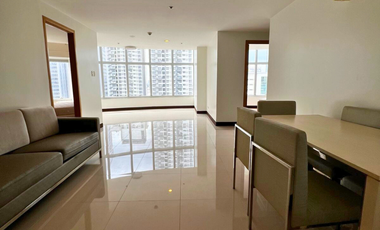 3 Bedroom Condo FOR SALE in One Central Salcedo Village Makati across RCBC Plaza