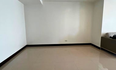3 Bedroom Condo FOR SALE in One Central Salcedo Village Makati across RCBC Plaza