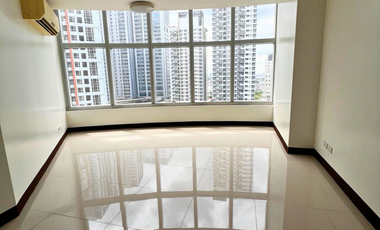 3 Bedroom Condo FOR SALE in One Central Salcedo Village Makati across RCBC Plaza