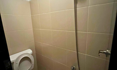 3 Bedroom Condo FOR SALE in One Central Salcedo Village Makati across RCBC Plaza