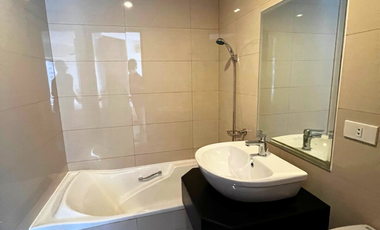3 Bedroom Condo FOR SALE in One Central Salcedo Village Makati across RCBC Plaza