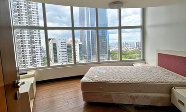 3 Bedroom Condo FOR SALE in One Central Salcedo Village Makati across RCBC Plaza