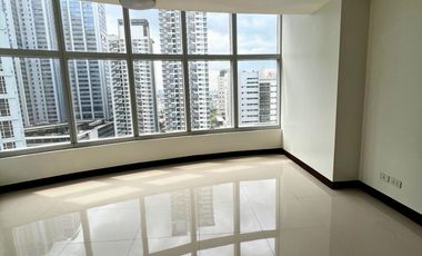 3 Bedroom Condo FOR SALE in One Central Salcedo Village Makati across RCBC Plaza