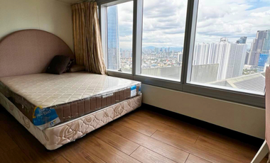 2 Bedroom Condo FOR SALE in One Central Makati across RCBC Plaza